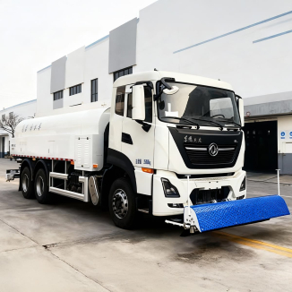 Road Washing Truck
