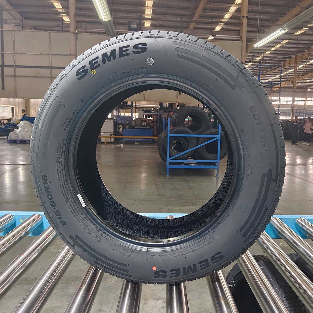 12.00 R20 Tire